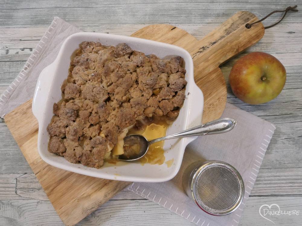 Cinnamon Apple Crumble mit Schuss