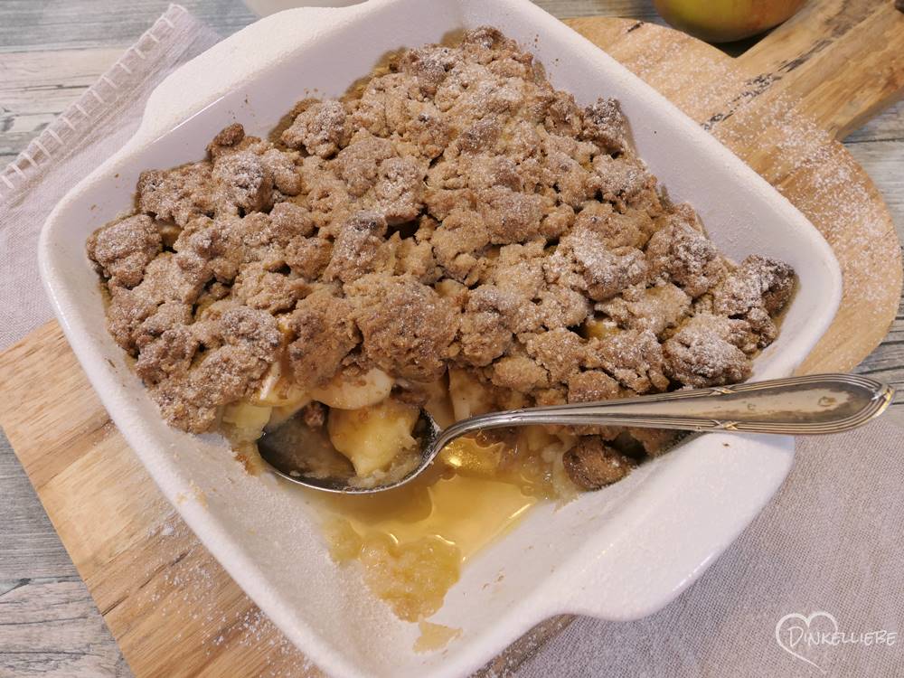Cinnamon Apple Crumble mit Schuss