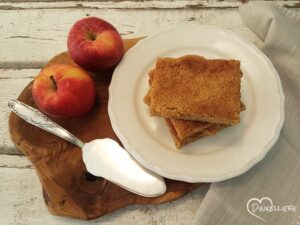 Snickerdoodle Apple Blondies